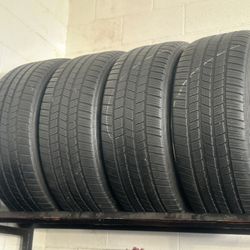 SET OF TIRE 285 45 22 MICHELIN 85% LIFE