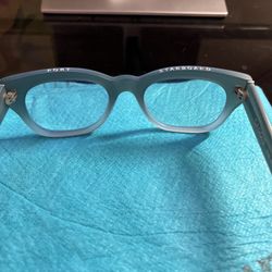 CADDIS READERS TOP OF THE LINEused For 3 Days 