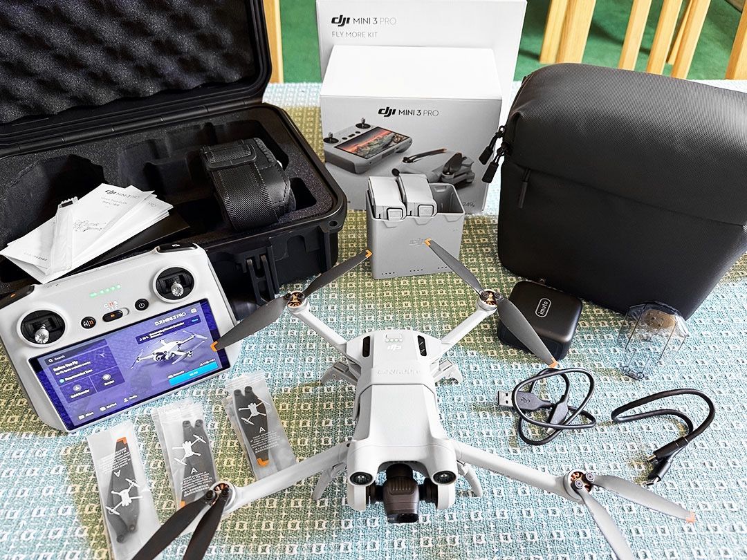 PRISTINE MINT DJI Mini 3 Pro Drone + Fly More Combo + Hard Case + More