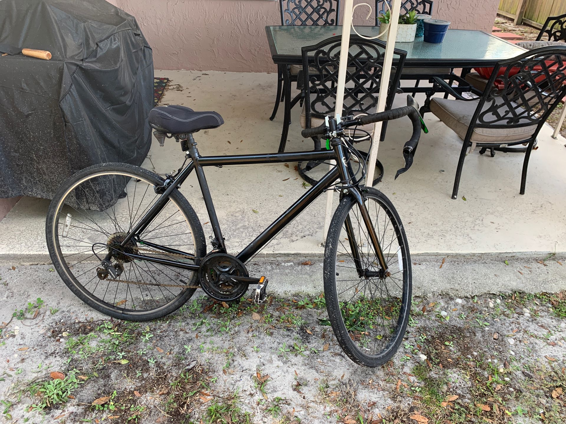Road tech Hent 700. Price can be negotiated.