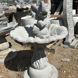 New Water Fountain Made Out Of Cement Perfect Gift 