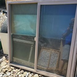 Pella 48"x 48" Sliding Frosted Glass, Vinal Frame