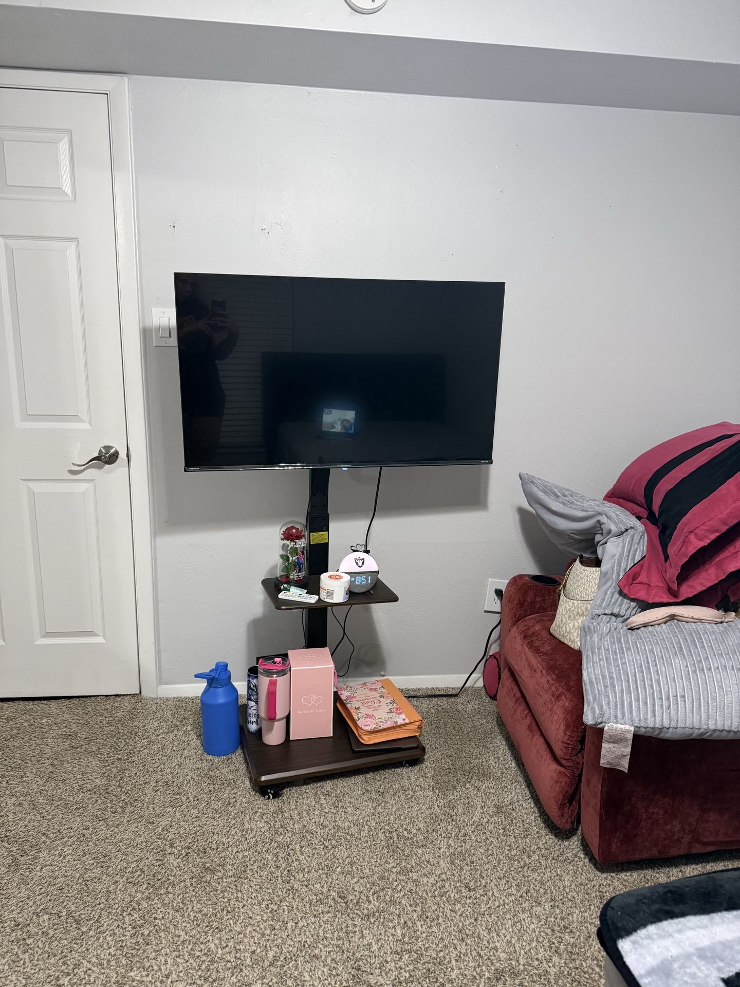 Tv+Tv Stand