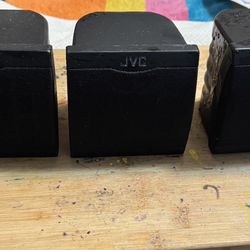 Free 3 JVC Portable Mini Speakers