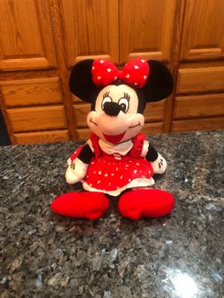 Vintage Collectible Disney Mini Bean Bag Minnie Mouse . Size 8 inches long.  Preowned.  Exclusive to Disney Theme Parks and Disney Stores.  Bought in 