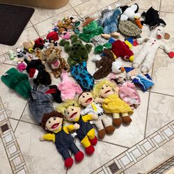 Set of 39 hand and finger puppets