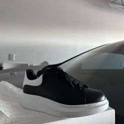 Alexander McQueen Woman Size 8.5