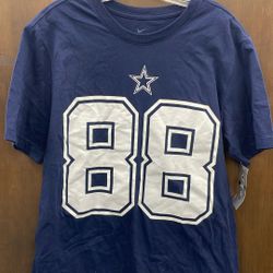 Dallas Cowboys Shirt. Item No  795 (Shopgoodwill)