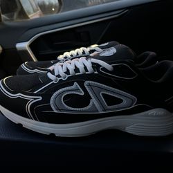 Dior B30 'Black' Size 11/44