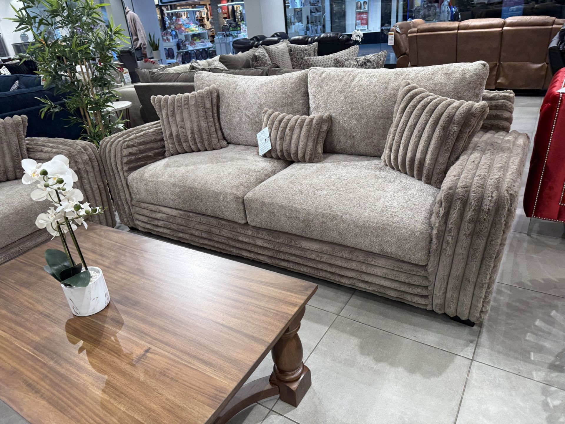 Oversize Sofa Set With Deep Seats ✨ Easy Financing Available ✨ No Credit Needed