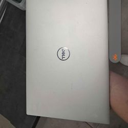 DELL XPS Laptop 