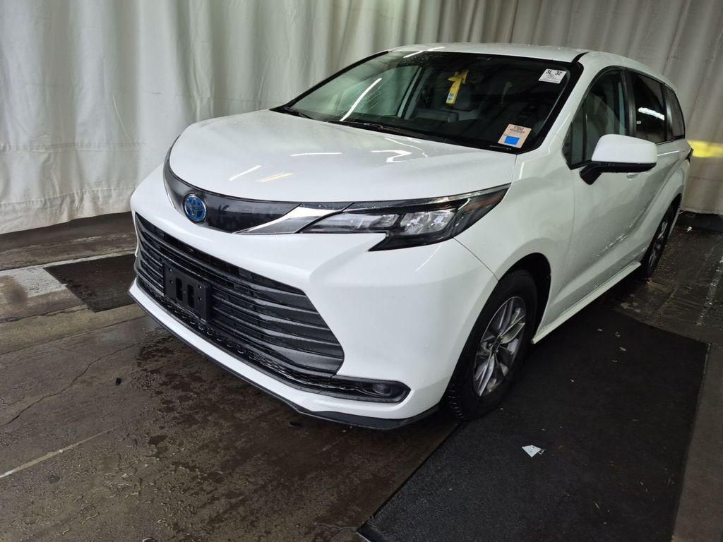 2024 Toyota Sienna