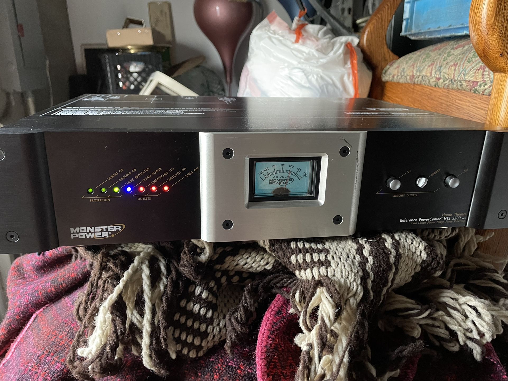 Monster Power HTS 3500 MKII Home Theatre Reference PowerCenter Surge Protector