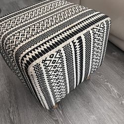 ‼️ Moving Sale ‼️ Jacquard Ottoman
