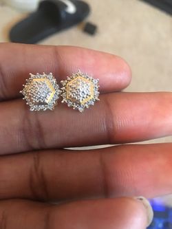 earrings 40$