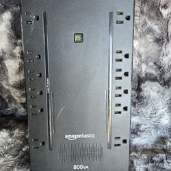 Amazon Basics Surge Protector 