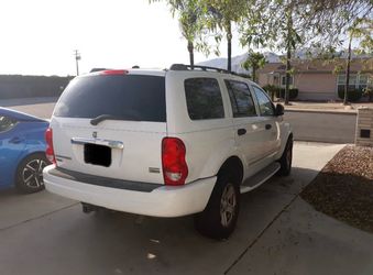 2004 Dodge Durango SLT Hemi – Clean Body – Project or Parts