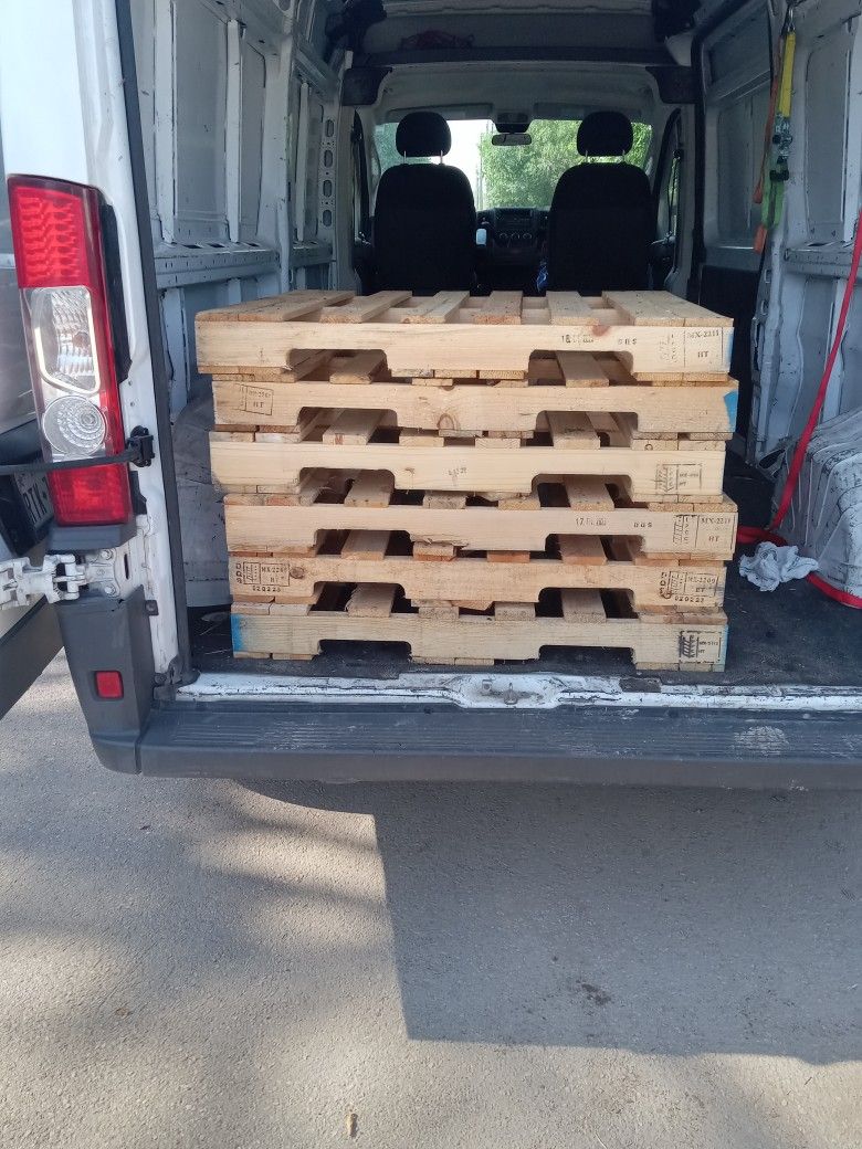 PALLETS for Sale in San Antonio, TX OfferUp