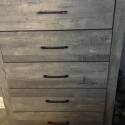 Furnitures Pick Up Only 