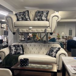 2pc Sofa Loveseat Couches
