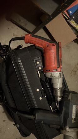 Milwaukee Magnum drill