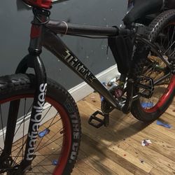 27.5 Throne With 3.0 Tires
