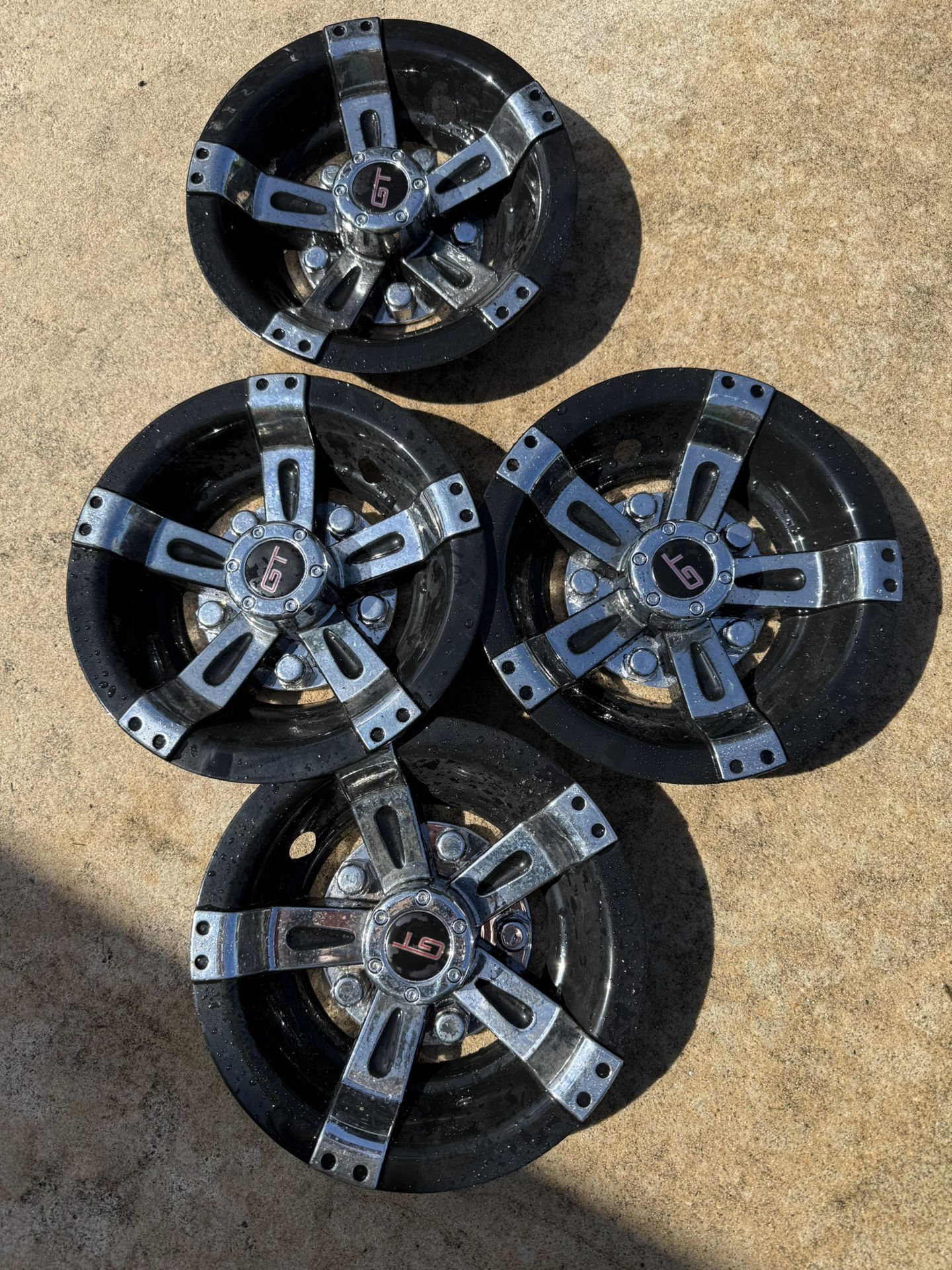 Set Of 4 Golf Cart Hub Caps Used