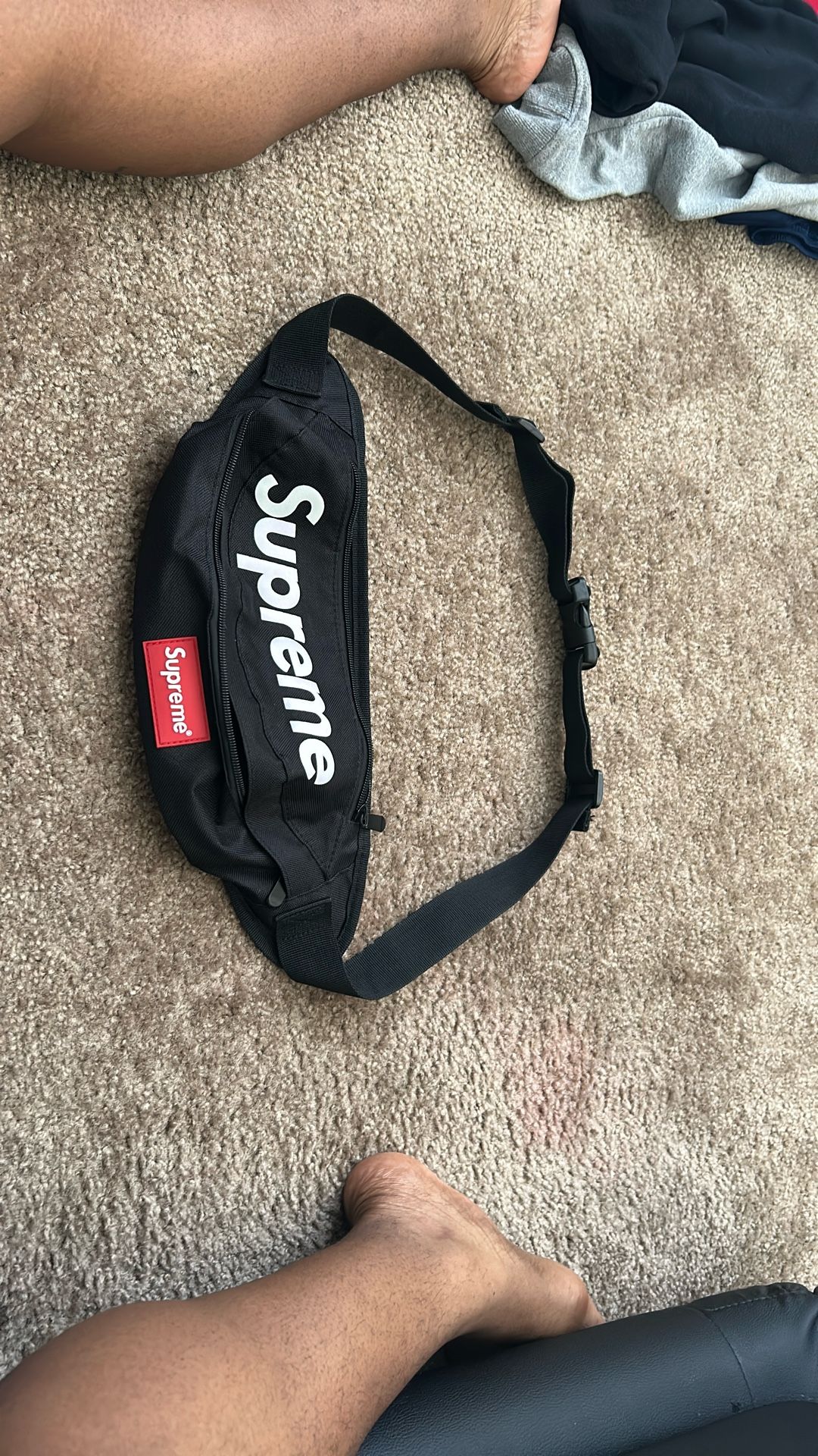 Supreme Danny Pack
