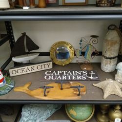 Model Ships, Nautical Art & Decor