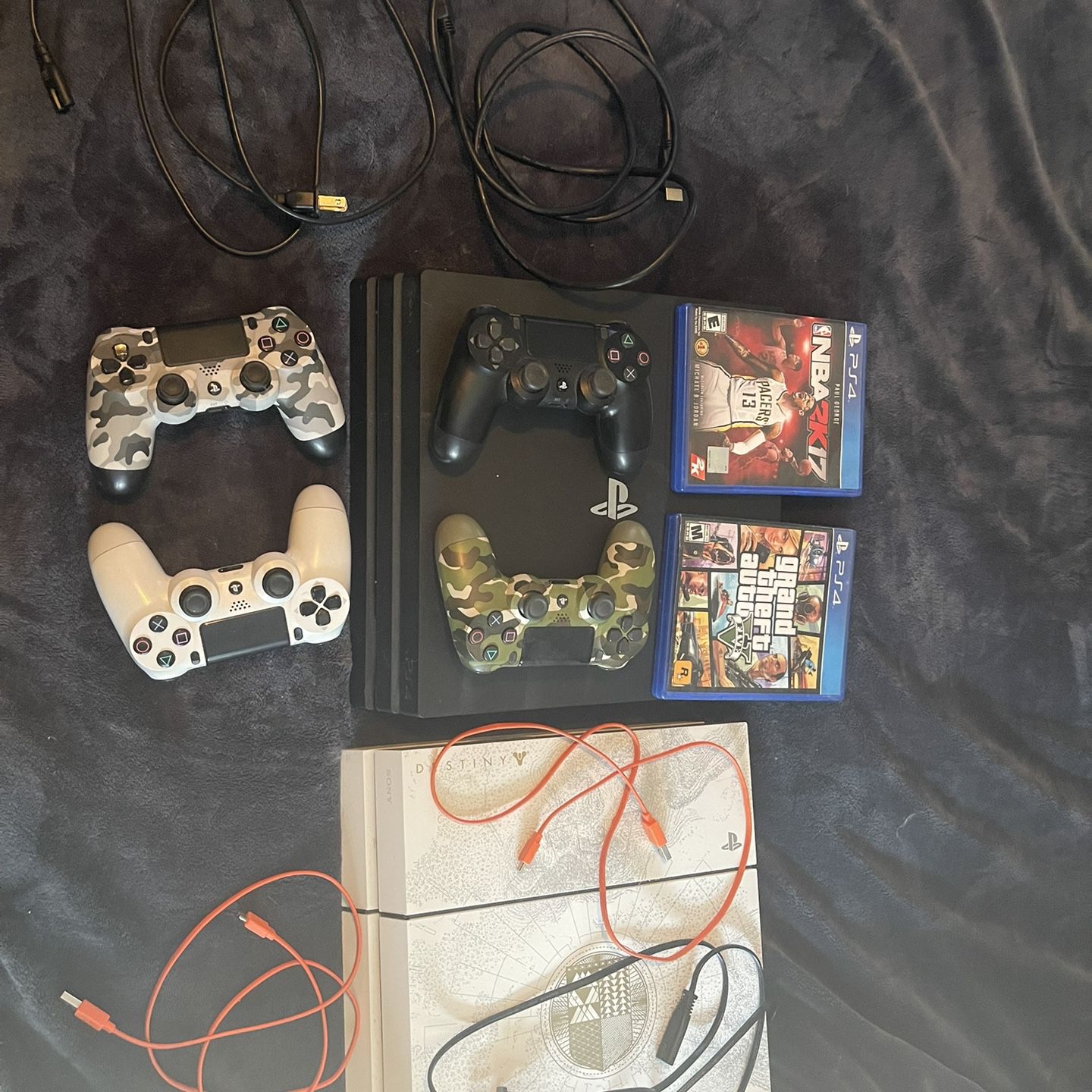 2 PS4’s 4 Controllers And 4 Games 