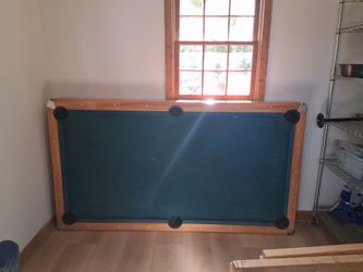 6' Pool Table