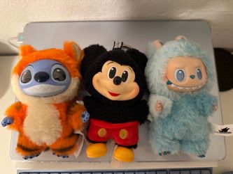Pop Mart Friends