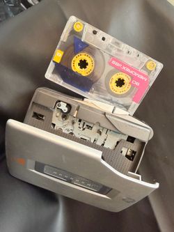 Cassette recorder old School