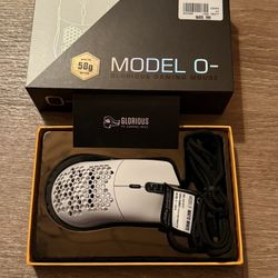 Glorious Model O- Wired Mouse (58g Matte White)