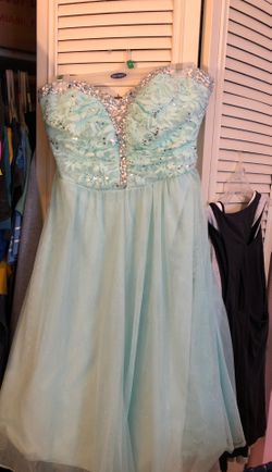 Speechless prom dress