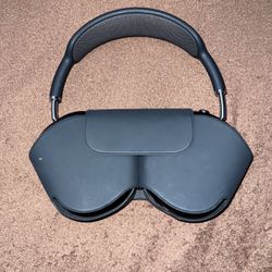 Black Airpod Max