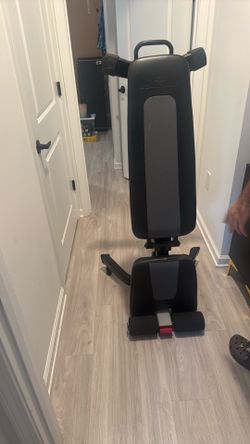 Bow flex bench