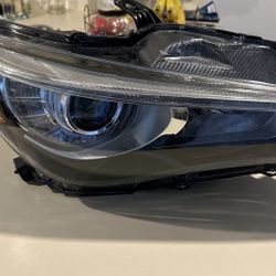Infiniti Q50 Right Headlamp LED