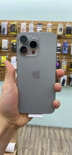 iPhone 16 Pro Max Unlocked