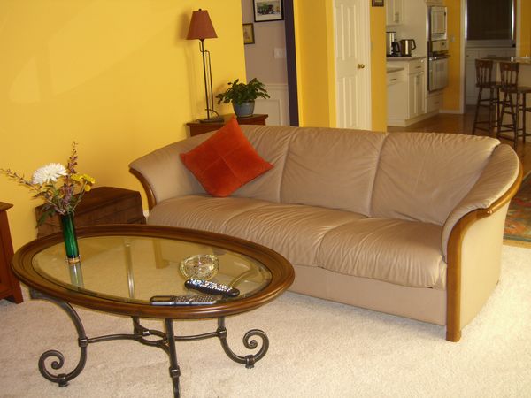 Stressless Manhattan Leather Sofa By Ekornes For In Mill Creek Wa Offerup