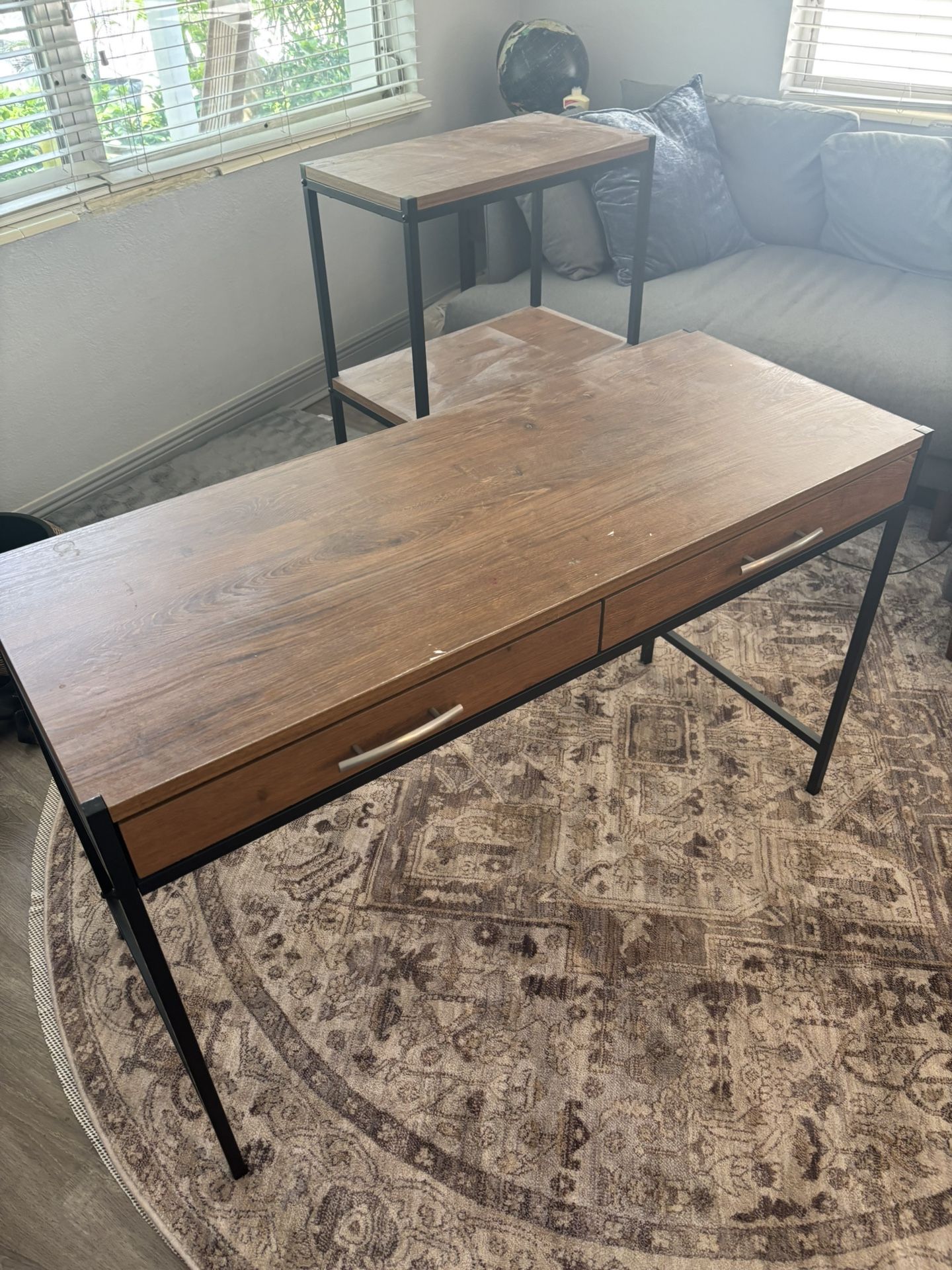 Matching wooden desk + 3-shelves
