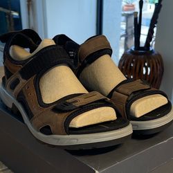 ECCO Yucatán Men’s Nubuck Sandal 9-9.5 (New)