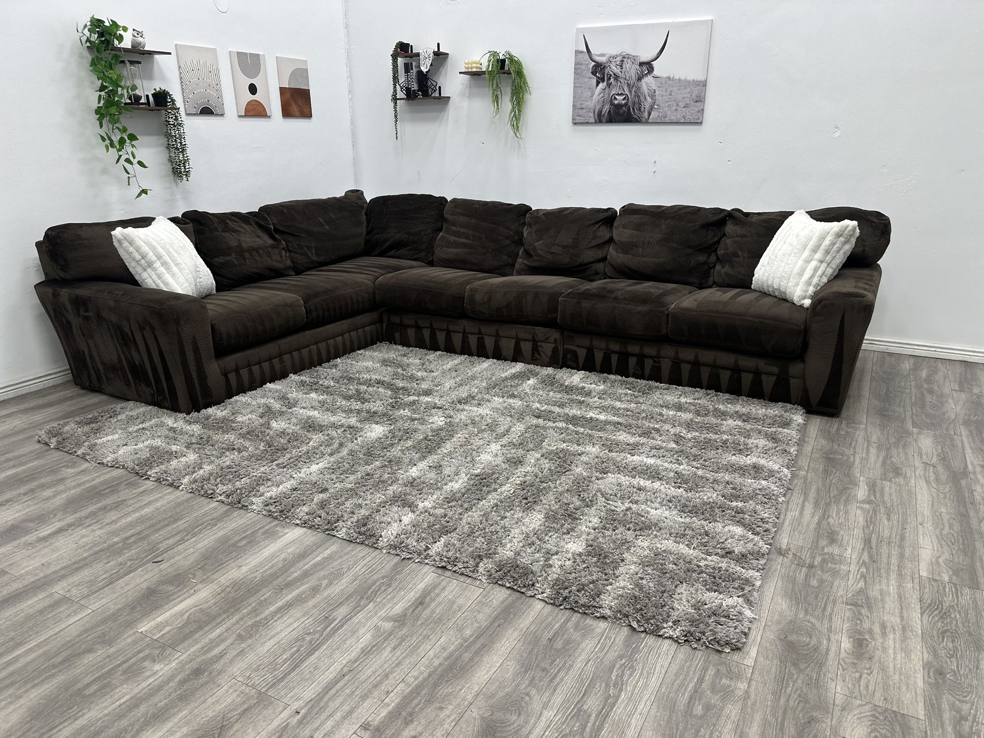 Brown Sectional Couch - Free Delivery