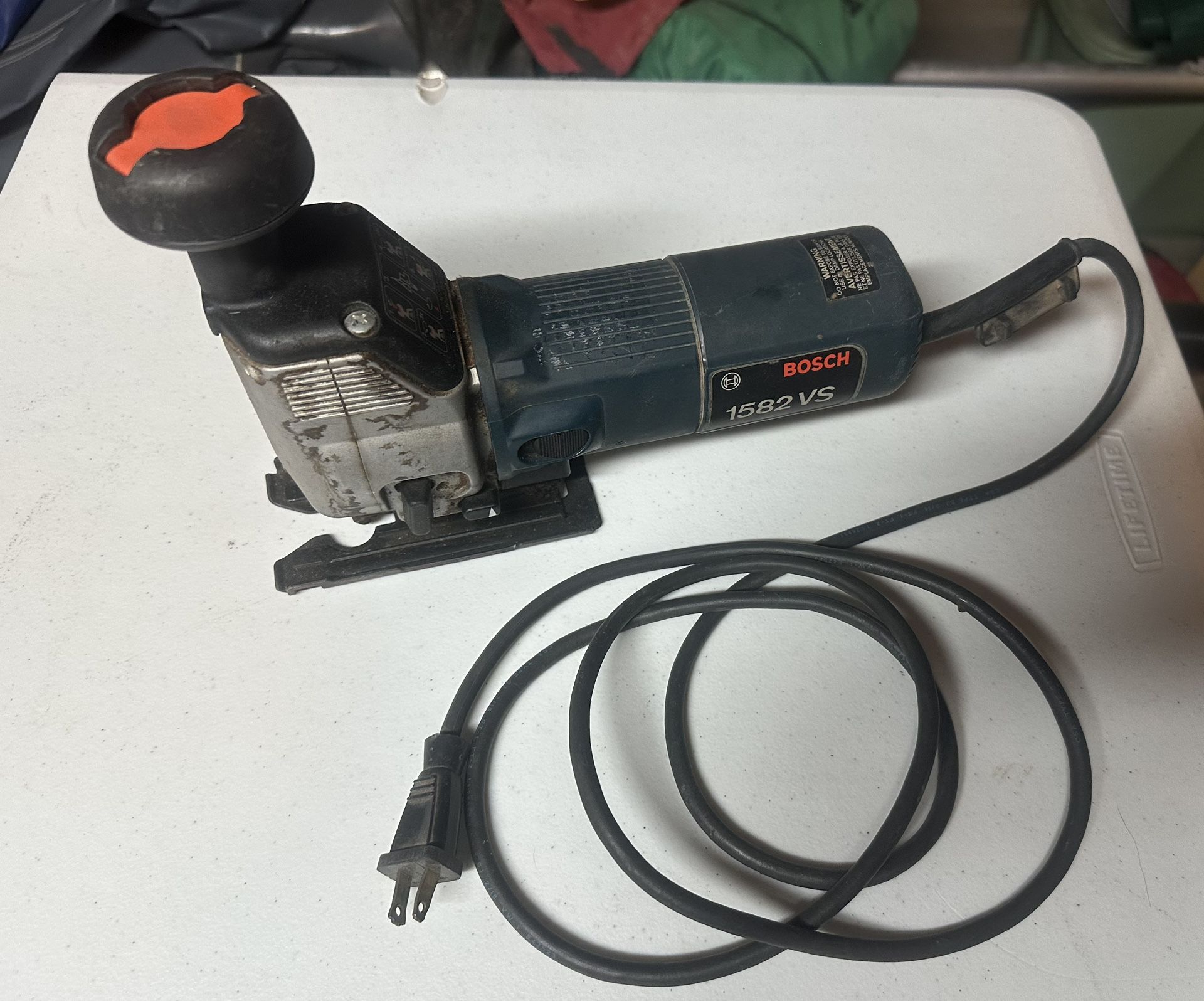 Bosch Barrel Grip Jigsaw 1582 VS, Price OBO