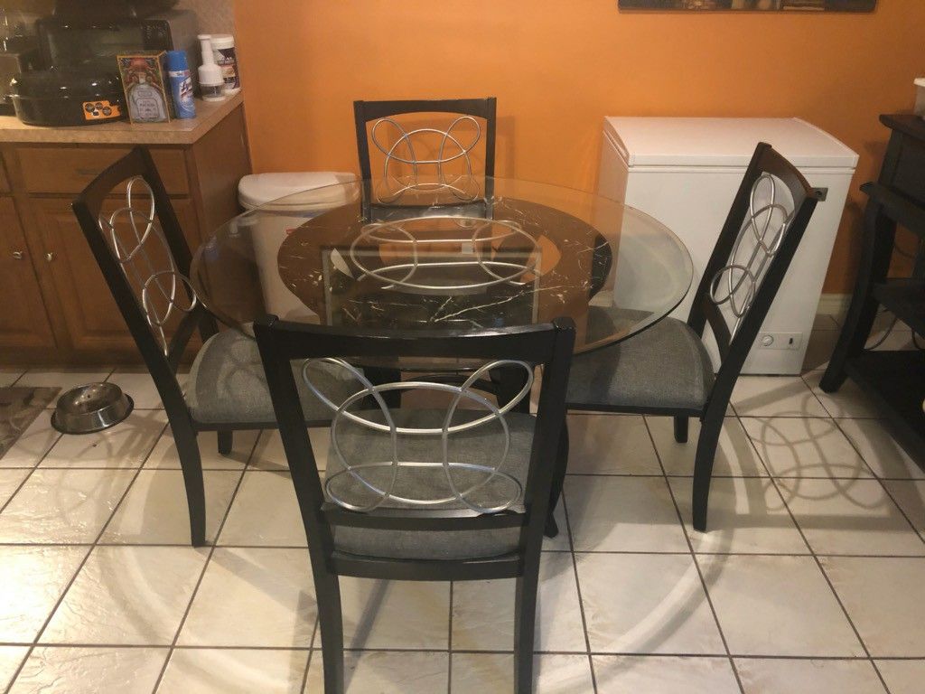 Very Nice Glass Kitchen Table w/ Server/Buffet