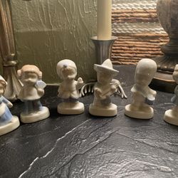 Porcelain Vintage Child Figure and two figure of cooks