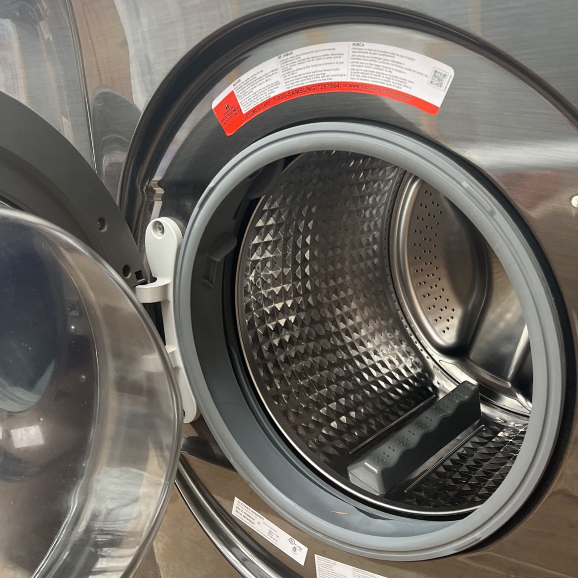 Samsung Smart Washer And Dryer Set for Sale in Seattle, WA OfferUp