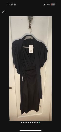 Jaquemus la robe madame size 38 new with tags