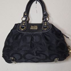 Authentic Vintage Coach Madison OP Art Sateen Sabrina Black Shoulder Bag