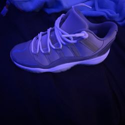 Jordan 11 Low “cool Grey” Size 7 In Men